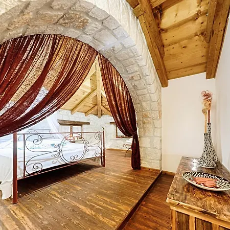 Poseidon Master Appartement *
