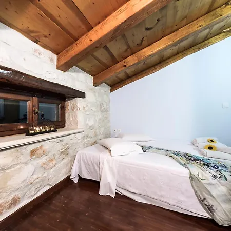 Poseidon Master Appartement *